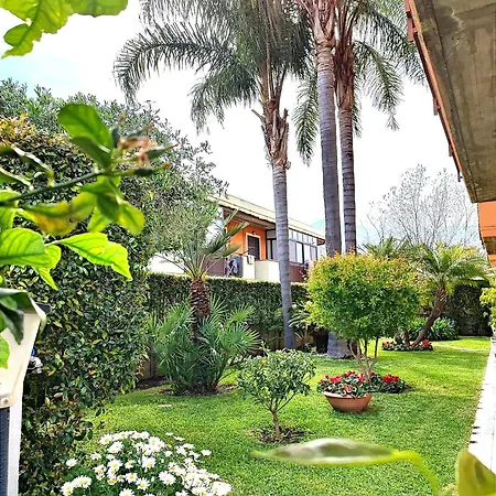 Maresole Tra L'etna E Taormina Appartement *